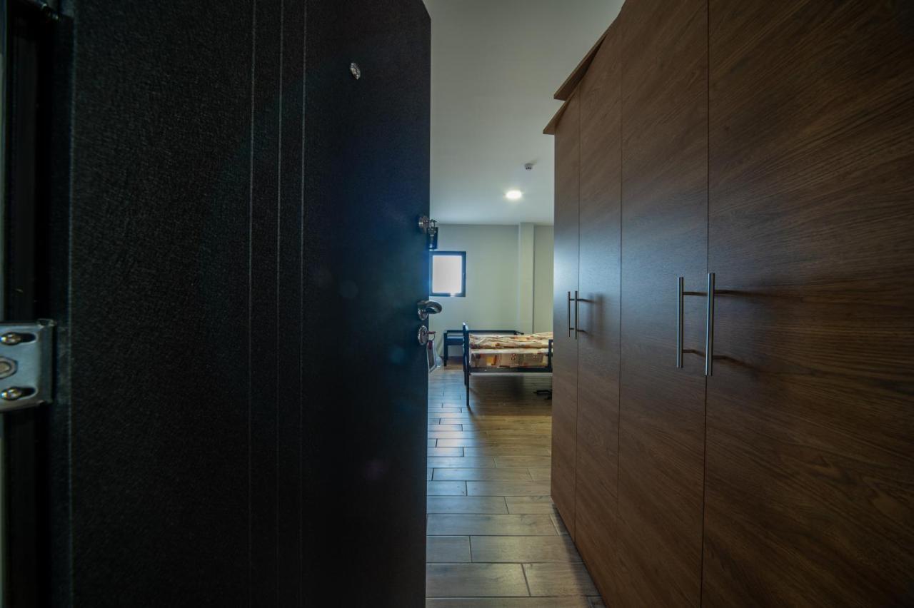Amd Union Caffe & Rooms Kruševac Kültér fotó
